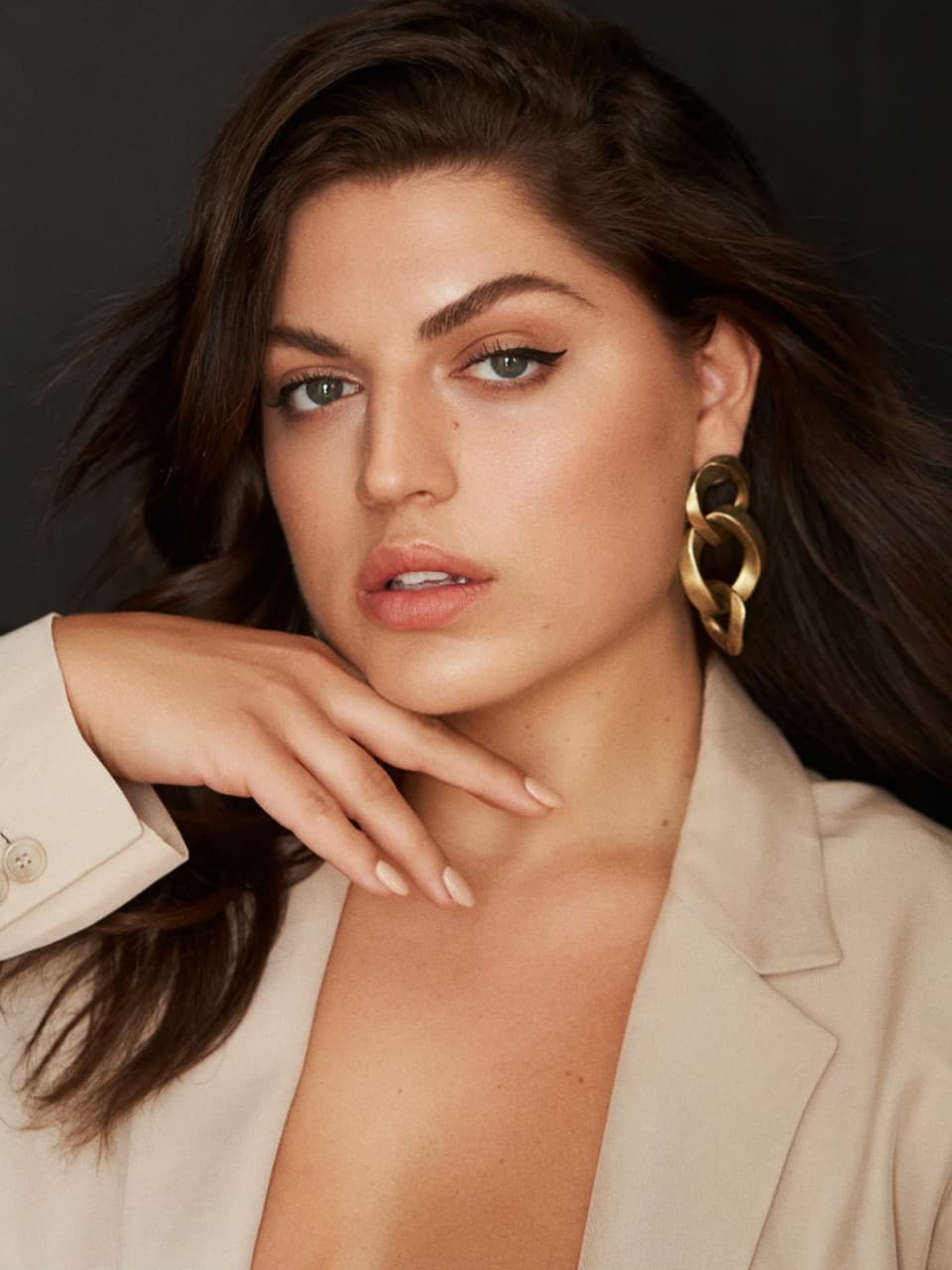 Ella Halikas, Fashion, Lifestyle creator