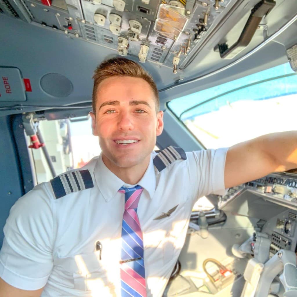 Garrett Ray, Travel, Hospitality creator