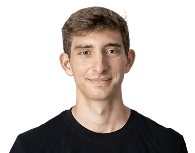 Alexis Ballo headshot