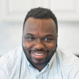 Parakeet spotlight background